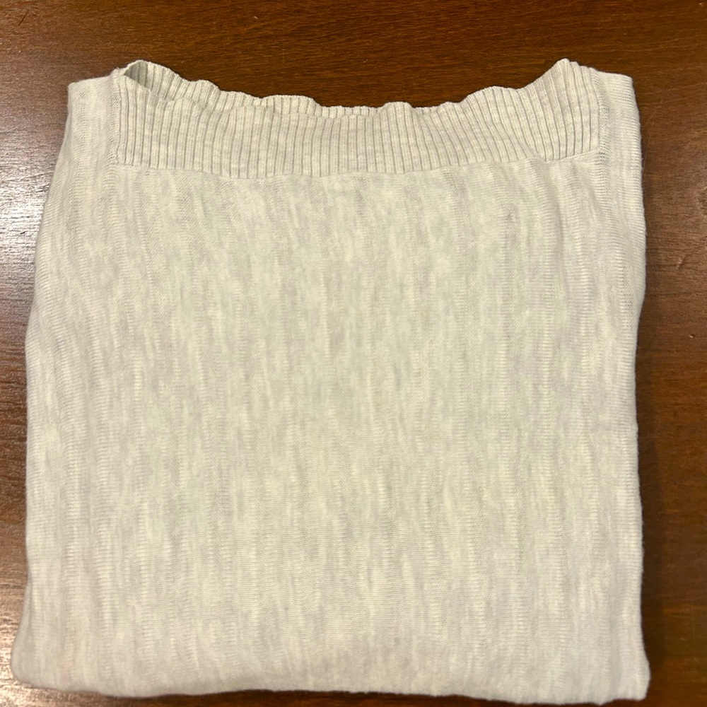 Lululemon cape